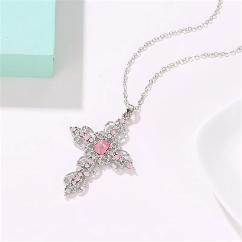 Полые Крест Кристалл ожерелье для женщин розовый синий белый богемный Национальный стиль аксессуары Мода кулон ожерелье ювелирные изделия