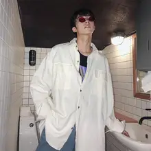 Весенняя Корейская версия кампуса стиль моды тренд повседневные мужские с длинными рукавами сплошной цвет однобортный Свободная рубашка