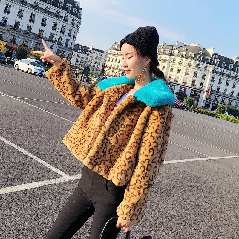 Роскошное пальто из искусственного меха, куртка с леопардовым принтом, женские зимние куртки с плюшевой подкладкой, короткая приталенная теплая верхняя одежда в Корейском стиле, Casaco Feminino OKD612