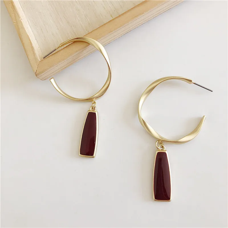 

Matte Gold Color Small Open Twisted Hoop Earrings For Women Geometric Circle Hoops Minimalist Metal Red Pendant Earrings