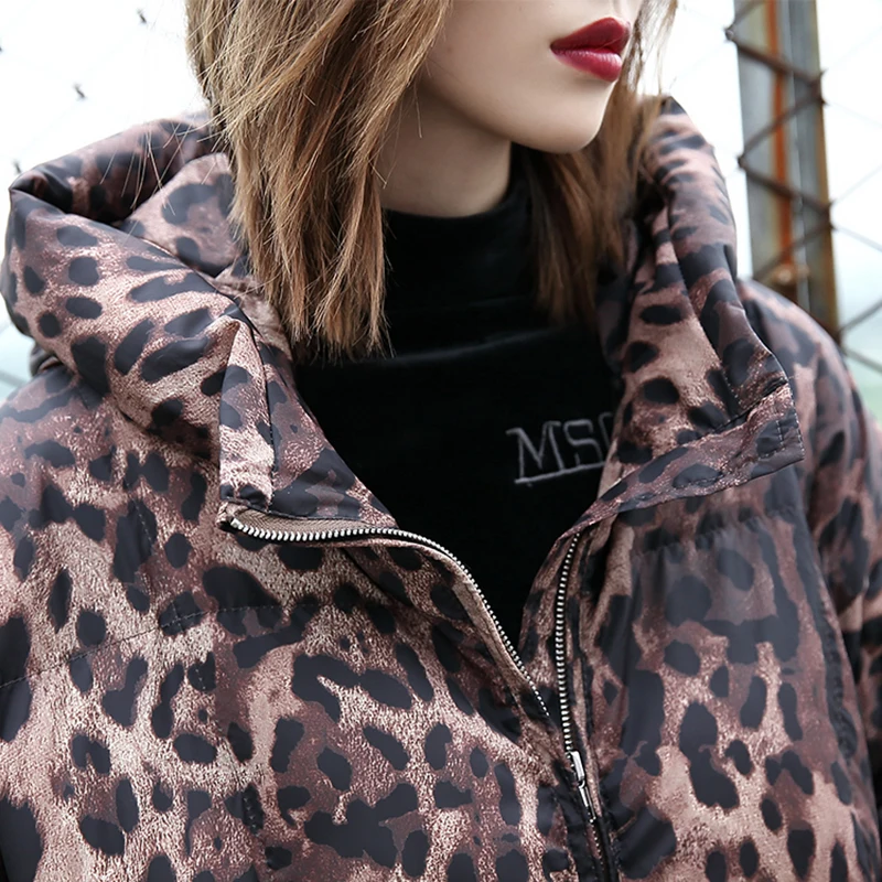 [EAM] 2019 New Spring Hooded Long Sleeve Leopard Printed Loose Large Size Cotton-padded Coat Women Parkas Fashion JK242