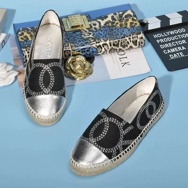 

Brand New Stone Women Shoes Slip On Top Quality Flats Mixed Colors Round Nose Loafers Casual Women Shoes Size 34 - 42