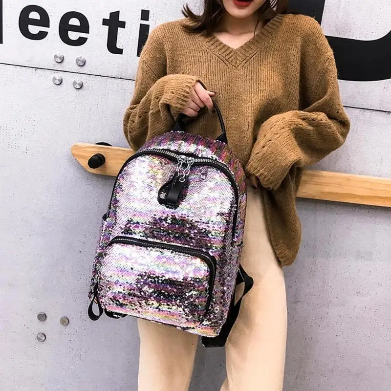 

2019 New Fashion Glitter Backpack Women Sequins Travel Shoulder Bags Girls Shiny Casual School Bags Large Simple Backpack
