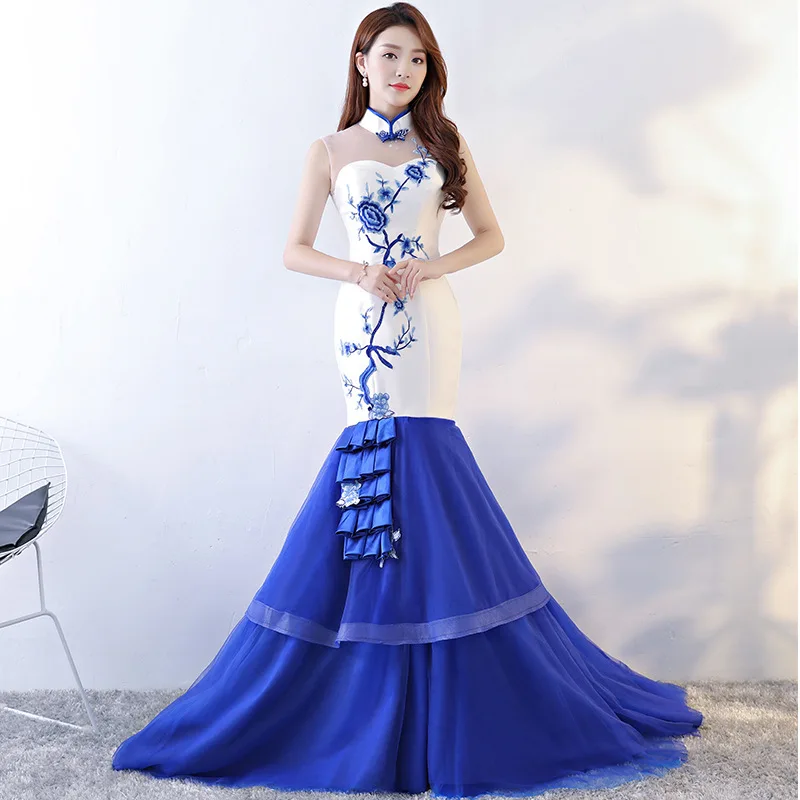 

Chinese Style Evening Dress Sleeveless Cheongsam Blue White Traditional Women Oriental Wedding Gowns Qipao Embroidery Cheongsams