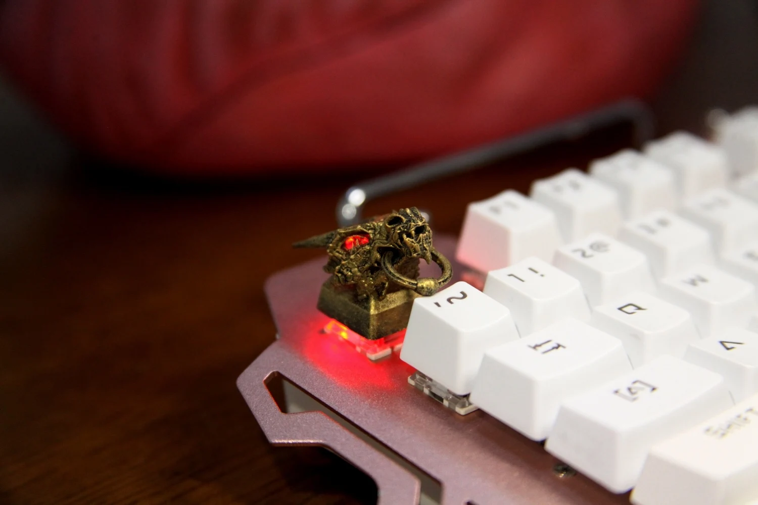 Feito à Mão Keycap para Ouro Cabeça com Anel Resina Personalizado Chave Boné 3d Estereoscópico Teclado Mecânico Dragão 1pc - Imagem 3