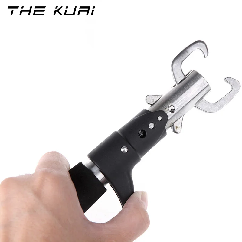 

THEKUAI Portable Stainless Steel Fishing Gripper Fish Lip Grip Grab Carp Fishing Lip Grip EVA handle Tackle Tools Pesca