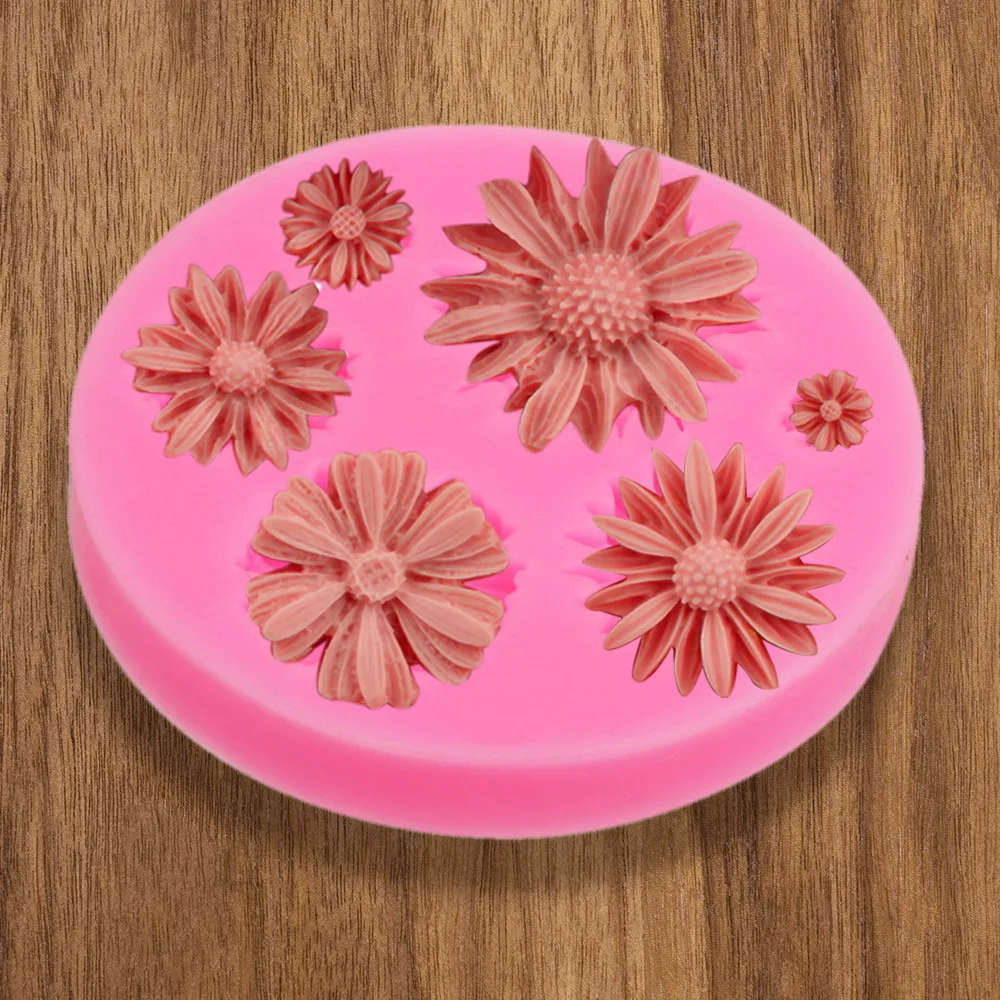 

Food-grade Silicone Chrysanthemum Mold for Fondant Cake Bread Jelly Chocolate Ice Pudding Mould Cake Decorating Tools