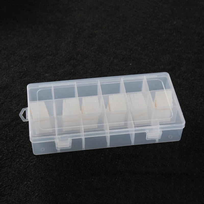 Одна коробка из 50 пластиковых бобин с нитью и органайзером