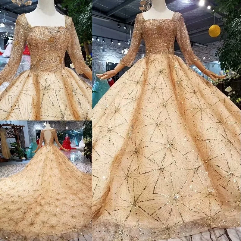 

2020 Summer Spring Appliqued Crystal Sequined Square Collar Long Trail Backless Luxury Bling Ball Gown Wedding Dress
