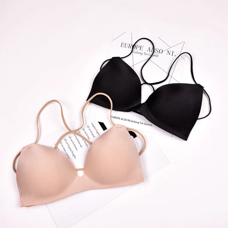 

Explosion section with beautiful back gather wrapped chest thin thin support chest deep V one-piece student girl bra