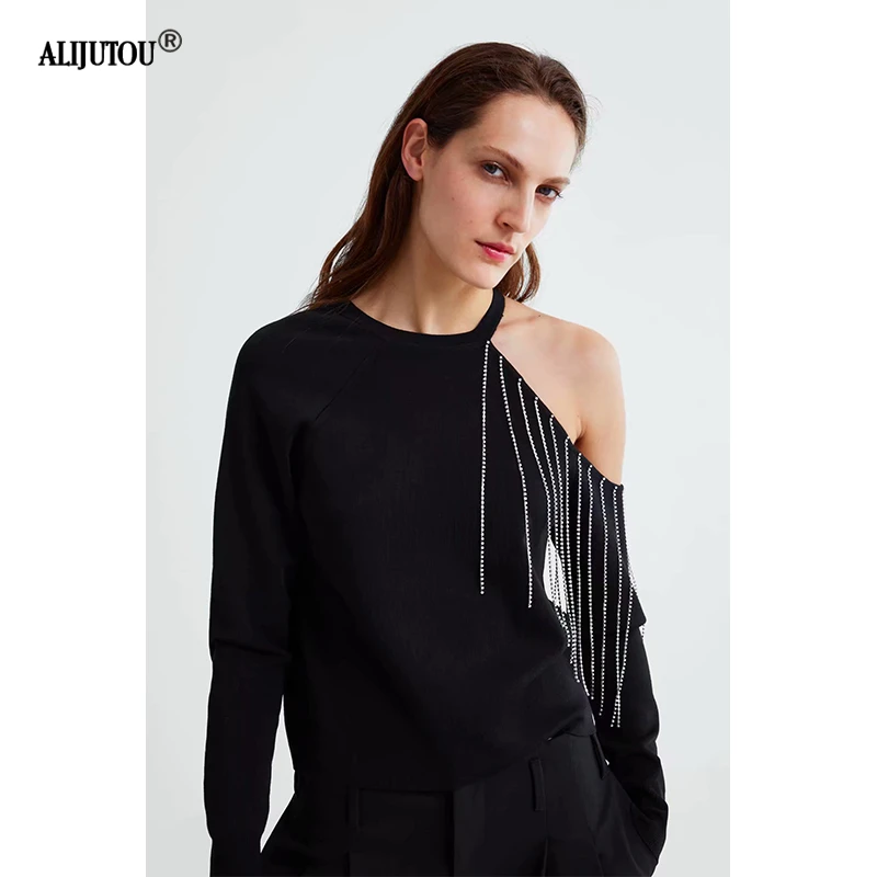 2019 zaraing spring new Diamond Fringe Slit Sleeve T-Shirt Fashion Solid Asymmetric Cutout Neck Sexy women T-Shirt Elegant tops