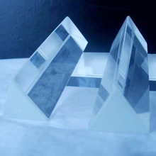 Обучение физике прецизионной оптической стеклянной призмы