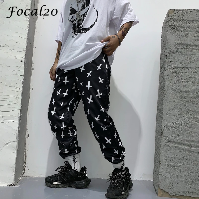 

Focal20 Streetwear Cross Print Female Trousers Jogger Pants High Elastic Waist Loose Black and White Women Jogger Pants Trousers
