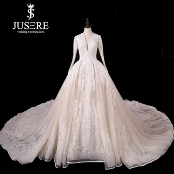 شراءفستان زفاف عاجي من JUSERE Vestido De Noiva بأكمام طويلة ورقبة على شكل V مطرز بالخرز ذيل شابيل فستان زفاف 2019