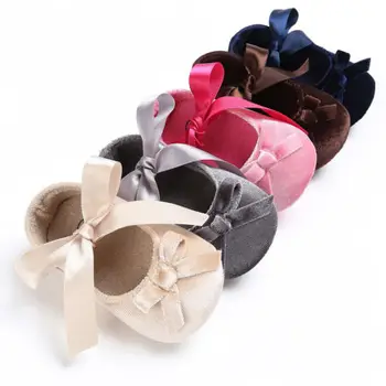 

2019 Brand New Non-slip Toddler Infant Kid Baby Shoes Newborn GirlsSoft Sole Cotton Crib Retro Pleuche Shoes First Warkers 0-18M