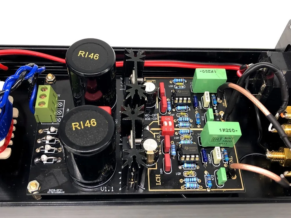 0,1 mw-5 mw MM/MC CD проигрыватель виниловых пластин Предварительный усилитель на основе двойного фонокорректора, мм/MC переключаемый