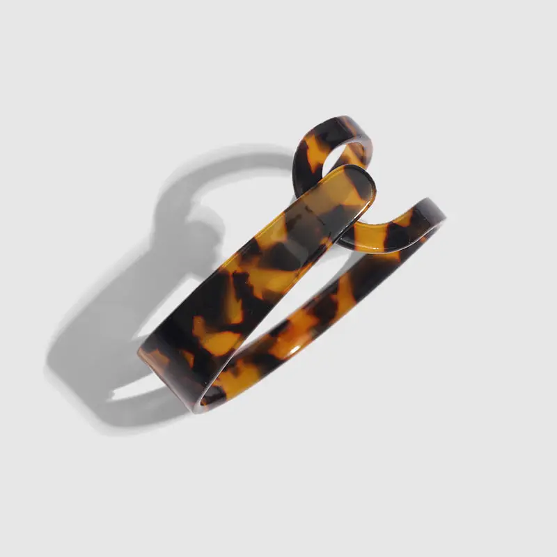 

Flatfoosie New Vintage Leopard Resin Bangles for Women Open Adjustable Wide Charm Bracelet 2019 Trendy Party Statement Jewelry
