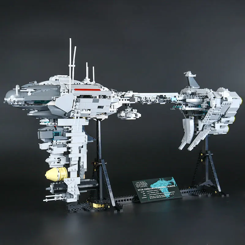 

Lepin 05083 Star legoing MOC Series The Nebulon Toy Medical Frigate Set Wars Building Blocks Brick Toy for Children Gift Toys