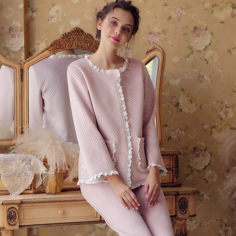 

Thicken Princess Womens Pajamas Sets 2019 Round Neck Cartoon Sleepwear Nighty Female Autumn Winter Vintage Girl Arab Sweet Lace