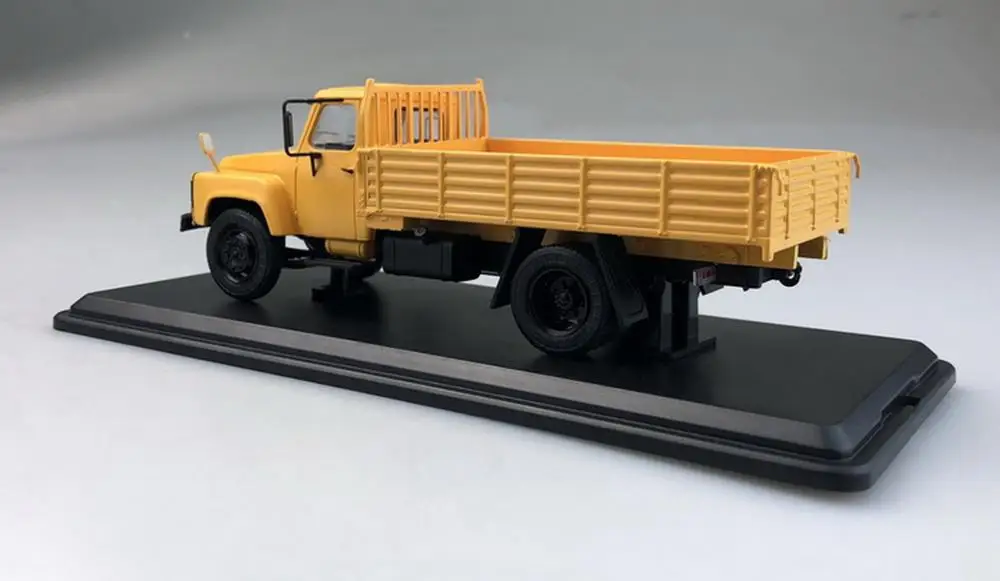 1/43 Китай(материк) DFMC EQ140 для грузовиков DONGFENG 1978 orange