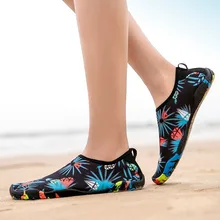 Модная обувь для плавания и пляжа для мужчин и женщин, пляжные Прогулочные дышащие Нескользящие кроссовки унисекс эластичные спортивные кроссовки