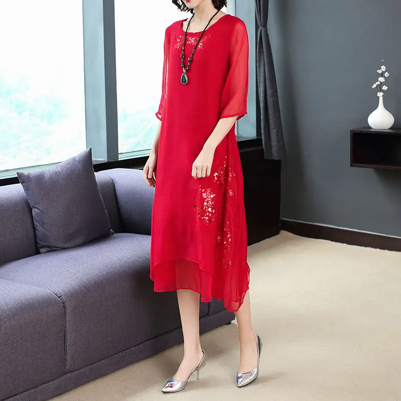 New 2019 Spring Vintage Women dress Slim Embroidery Loose High-end Silk Dresses Red Green 6127