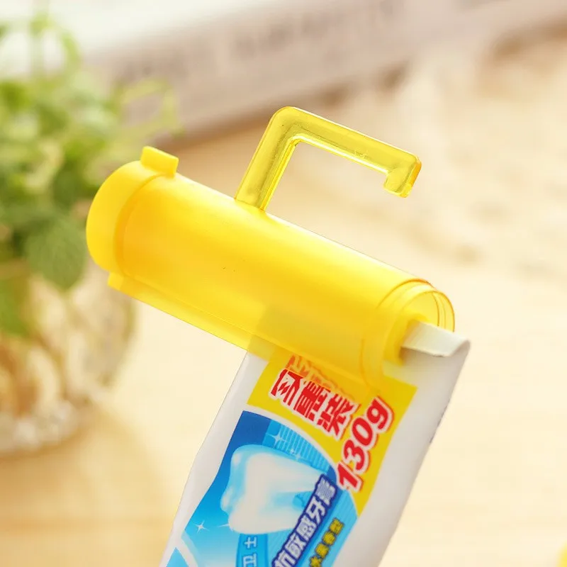 Suction Plastic Rolling Tube Squeezer Useful Toothpaste Easy Dispenser Bathroom Toothpaste Holder Bathroom Home Accessories