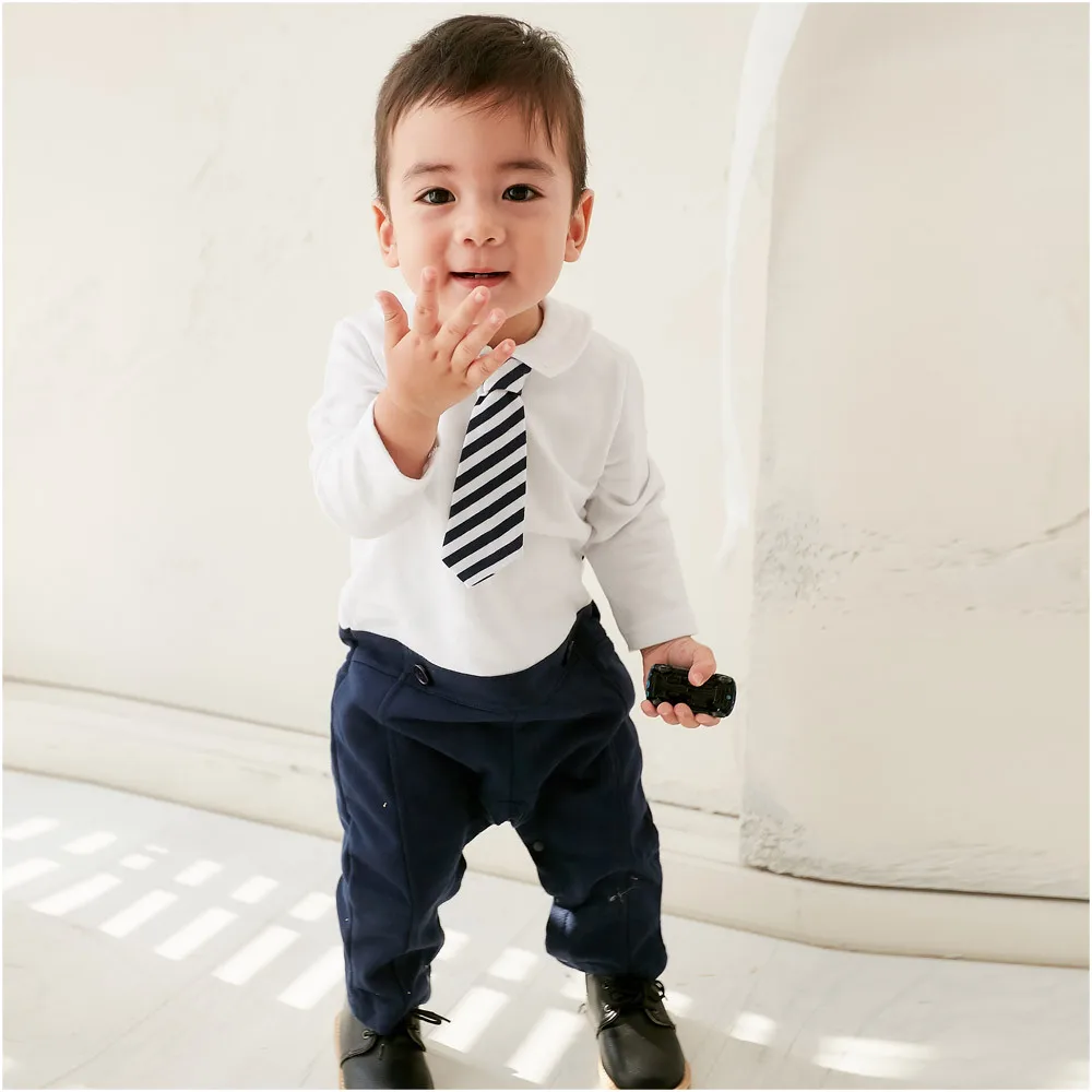 

New born baby clothes2019 autumn fashion long-sleeved solid color striped tie jumpsuit + hat gentleman baby romper