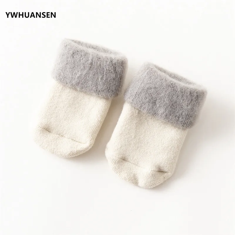 YWHUANSEN/1 пара, нескользящие носки-тапочки на осень и зиму для детей 0-24 месяцев, толстые махровые носки, теплые хлопковые носки для новорожденных мальчиков и девочек