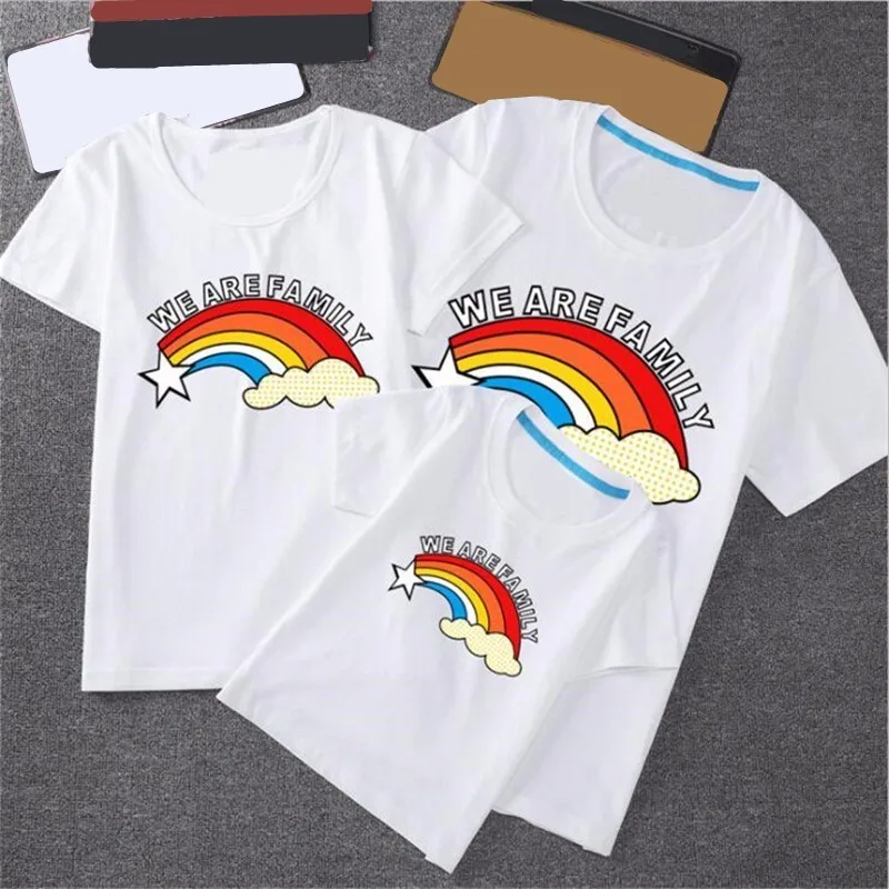 Футболка Rainbow Mommy and Me летняя одежда для матери дочери отца сына хлопковый топ