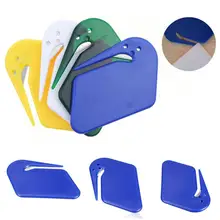 Пластиковые мини-буква открывалки офисный безопасный защищенный пластик лезвие из нержавеющей стали конверт Резак Случайный Цвет