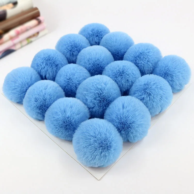 

2PCS DIY 6CM Faux Raccon Fur Fluffy Pom Pom Ball Hats Beanie Warm Decoration