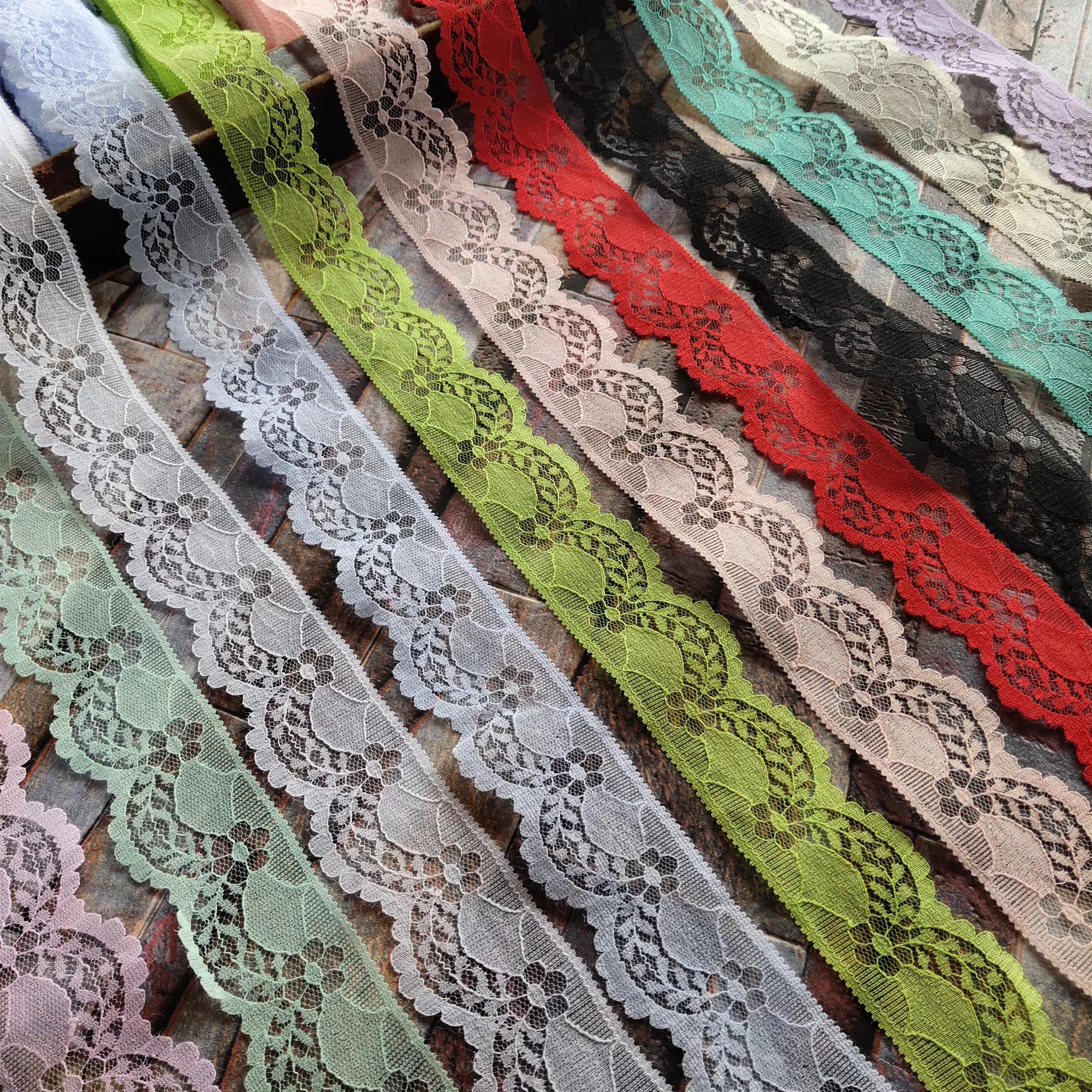 

Wholesale Hot 10 yards beautiful 40mm width 11 Colors Opt lace ribbon lace embroidery lace DIY jewelry clothing decoration