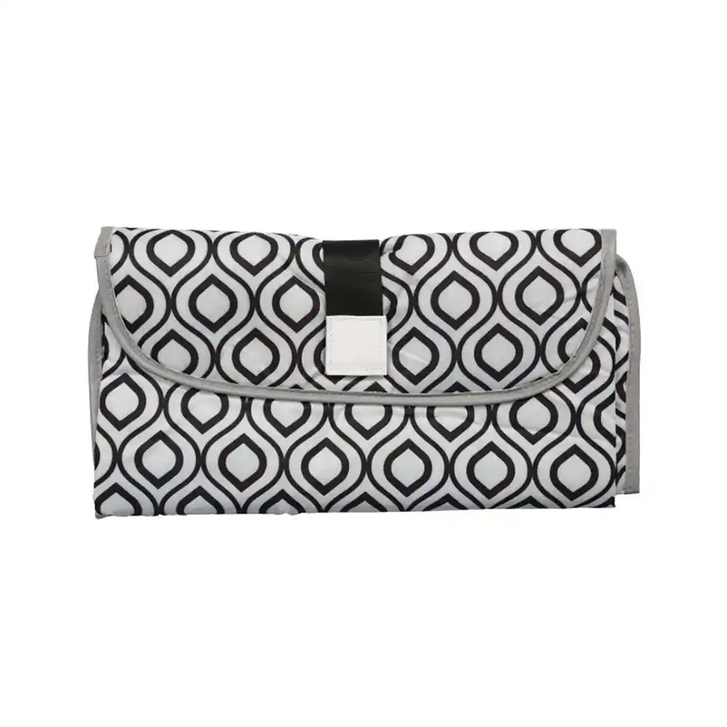 diaper changing pad with barrier