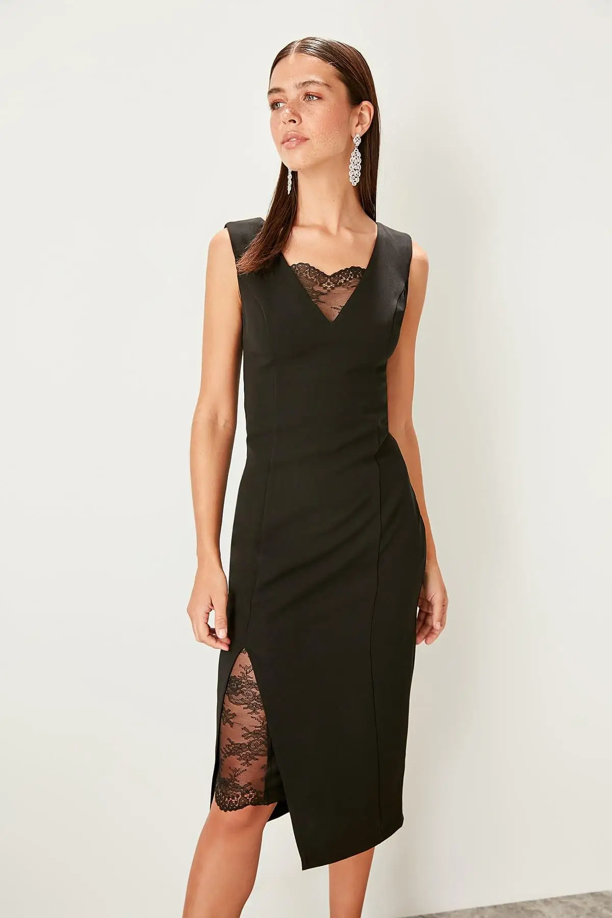 

Trendyol Black Lace Detail TPRSS19UT0106