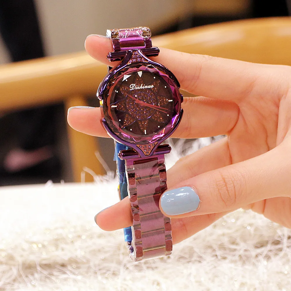 

Luxury Crystal Women's Watch Gold Steel Belt Water Roma Dail Diamond Bracelet Watch Polygon Gift Clock