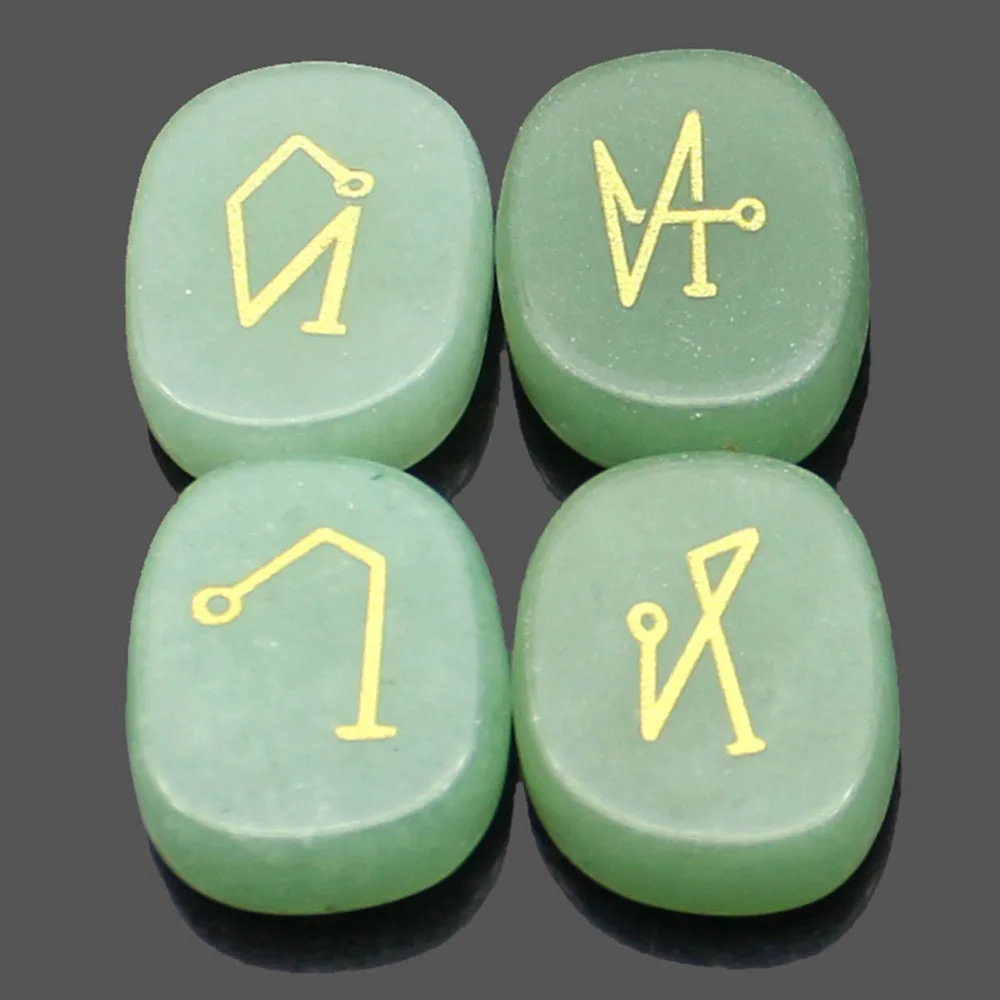 

Four Angels Symbol Green Dongling Oval Gem Natural Raw Stone Small Ornaments Crystal Sculpture European And American Religion