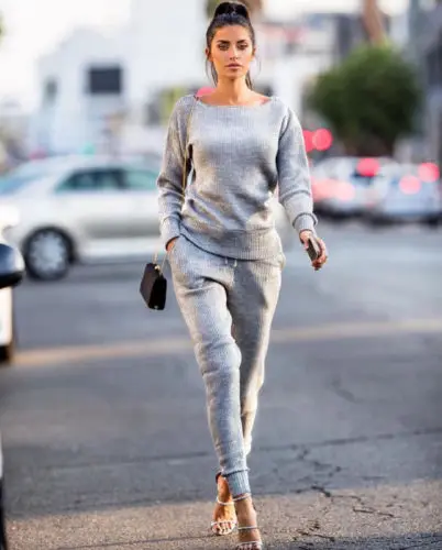 

Women House Suit 2pcs Clothes Set Solid Gray Black Wine Red Long Sleeve Autumn Sweatshirt Pants Sets Casual Tracksuit Suit