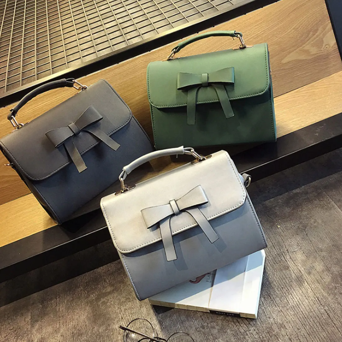 

woman Girls Cute Bowknot Handbags PU Leather Shoulder Mini Crossbody Clutch Children Small Messenger Bag Girls New Bag