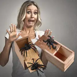 Деревянный шутки паук напугать коробка Скрытая в случае Trick Play шутка Ужасы кляп игрушки Смешные гаджеты интересные шутки коробка Новинка
