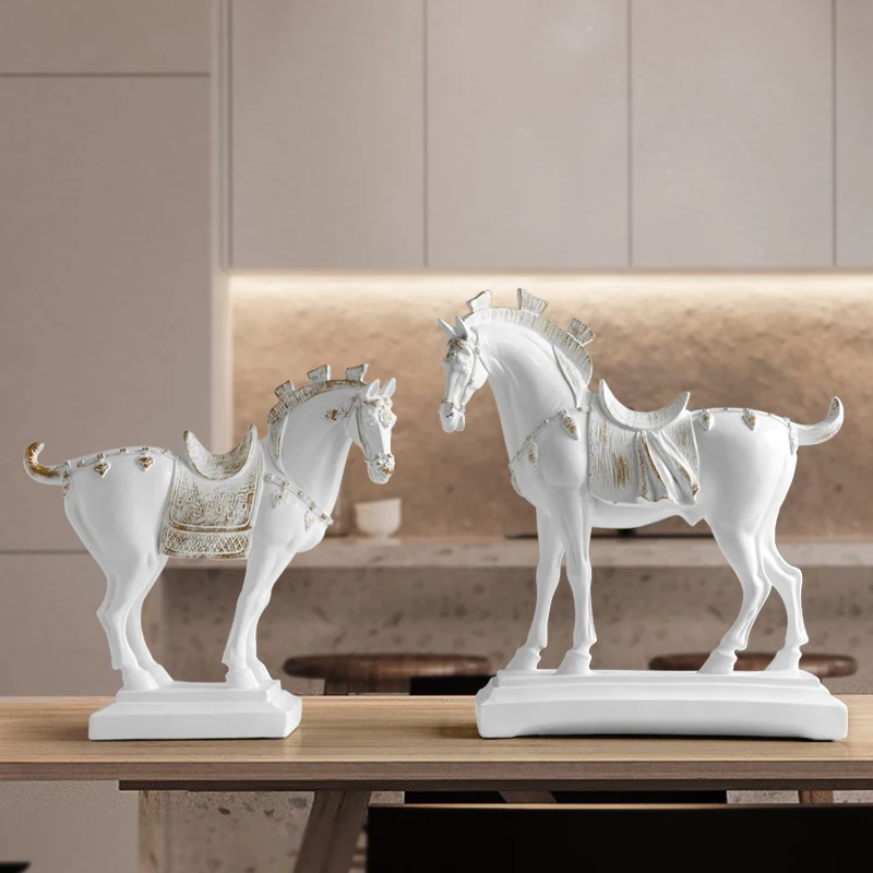 Статуэтки лошади из смолы, аксессуары для дома, статуэтки для офиса, отеля, гостиной, креативные предметы интерьера, статуя лошади, подарки