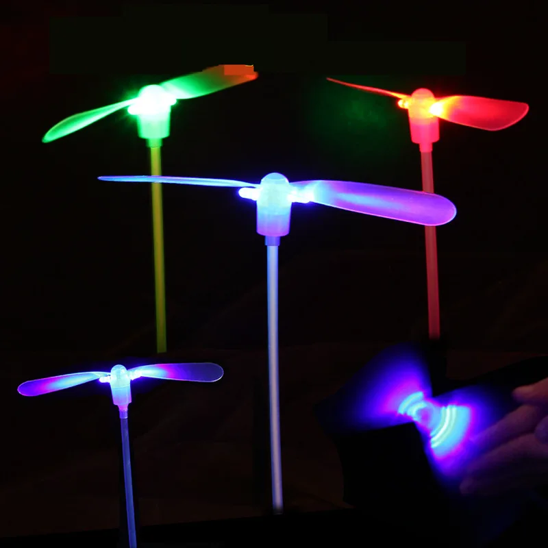 IWish 1 pièces LED éclairé émettant bambou libellule mouche radeau main Flash volant fée soucoupe flèche chaude enfants jouets pour noël