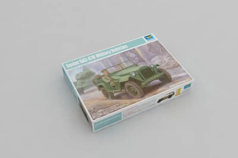 Трубач 1/35 02346 советский GAZ-67B военный автомобиль