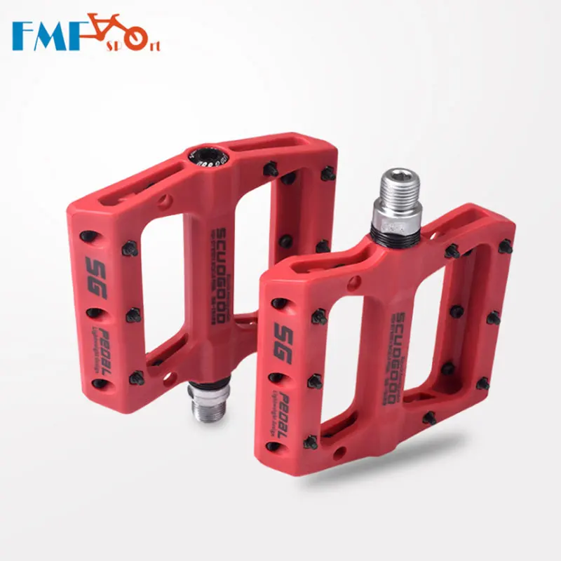 

SCUDGOOD Nylon Fiber Bicycle Pedals 3 Bearings Ultralight Professional MTB Road Bike PartsNon-slip Flat Platform High Quality