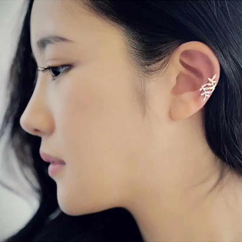 

Fashion Women Leaf South Korean Hole Less Decoration Ear Clip on Earrings for Women Jewelry Accessories