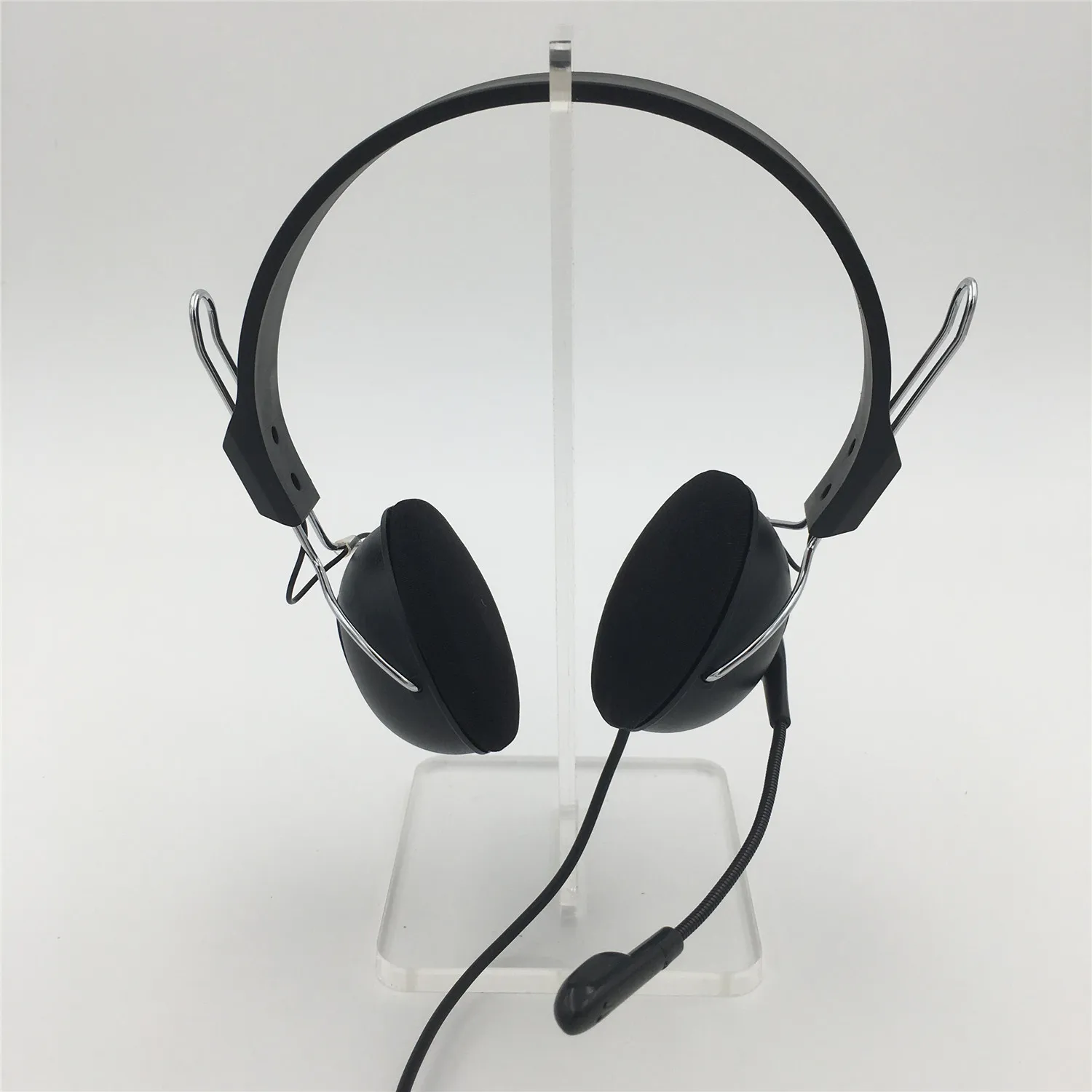 Global A 835 Headset 3.5mm jack Stereo Sound Gaming Headphone with