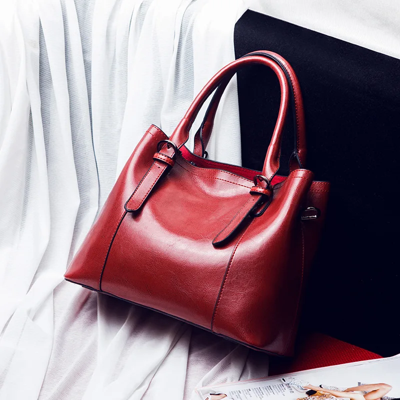 

Women Leather Handbags High Quality Ladies Hand Bag Vintage Tote Bags Large Capacity Shoulder Bag Travel Bolsa Feminina new C840