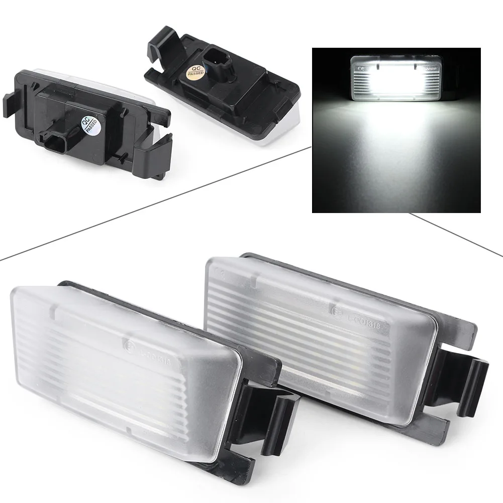 Canbus LED Number Plate 501 W5W 8 SMD White Bulbs Fits For Nissan GTR R35 08-on