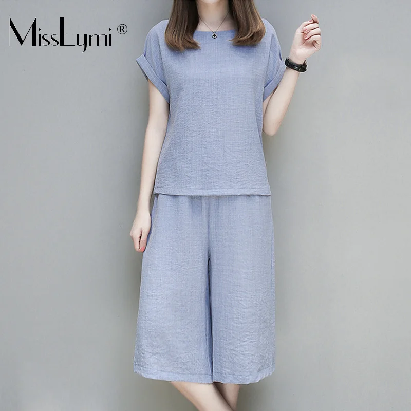XL-5XL Plus Size Women Two Piece Set Summer 2019 Solid Color Short Sleeve Tops and Loose Casual Elastic Waist Capri Pants