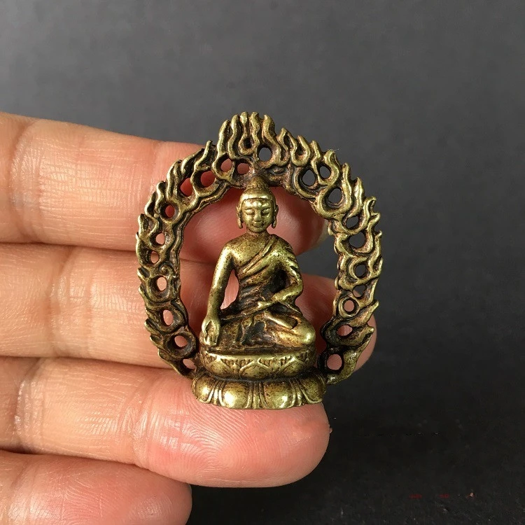 

Collectable Chinese Brass Carved Sakyamuni Buddha Exquisite Small Statues